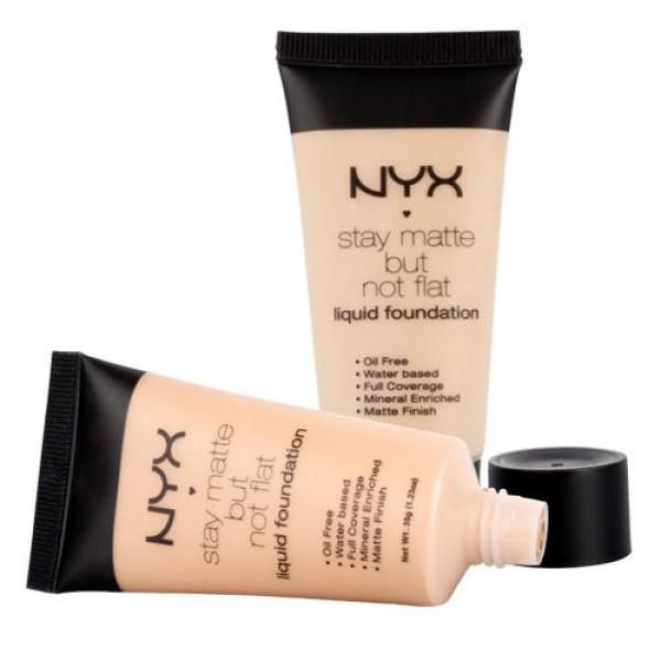 Stay Matte But Not Flat Liquid Foudation